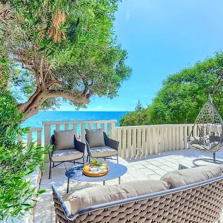 Luxury App P2 Amazing Location شقة *