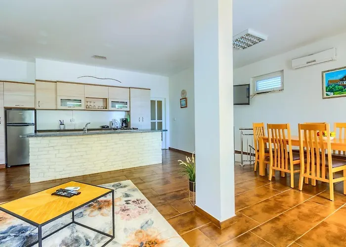 Apartman Luxury App P2 Amazing Location